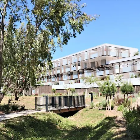 Les Salins- T3 - Terrasse Apartment Hyeres
